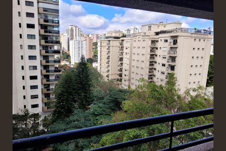 Apartamento à venda com 220m², 3 quartos e 4 vagasFoto 13