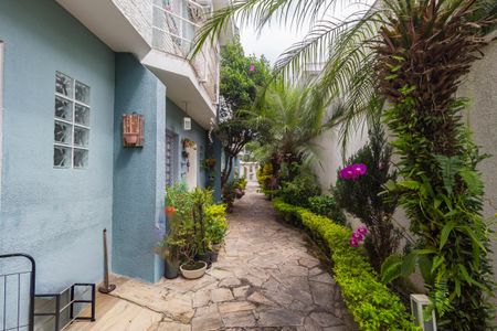 Casa de condomínio à venda com 60m², 2 quartos e 1 vagaÁrea comum