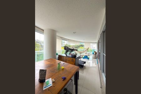 Foto 17 de apartamento à venda com 4 quartos, 261m² em Alphaville Empresarial, Barueri