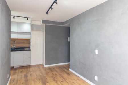 Sala de apartamento à venda com 2 quartos, 41m² em Itaquera, São Paulo