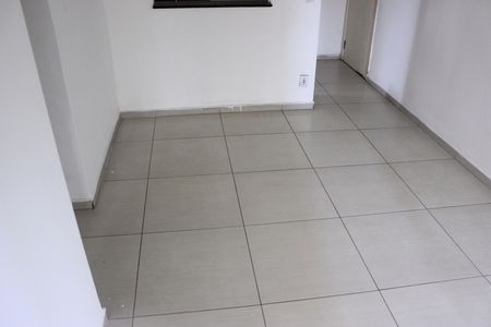 Sala de apartamento à venda com 2 quartos, 44m² em Ponte Grande, Guarulhos