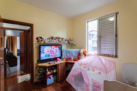 Apartamento à venda com 122m², 3 quartos e 2 vagasQuarto 2