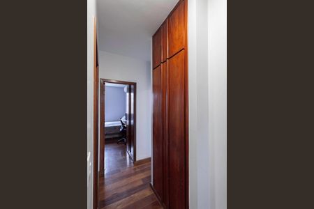 Apartamento à venda com 122m², 3 quartos e 2 vagasCorredor