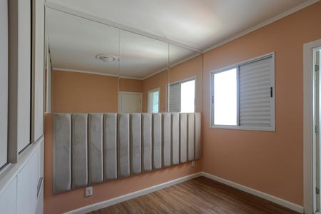 Apartamento para alugar com 70m², 2 quartos e 2 vagas Apartamento para alugar com 70m², 2 quartos e 2 vagasQuarto 2