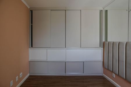 Apartamento para alugar com 70m², 2 quartos e 2 vagas Apartamento para alugar com 70m², 2 quartos e 2 vagasQuarto 2