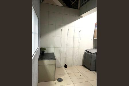 Casa à venda com 3 quartos, 140m² em Jardim Colorado, São Paulo