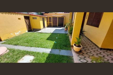 Casa para alugar com 200m², 3 quartos e 1 vaga Casa para alugar com 200m², 3 quartos e 1 vagaÁrea externa