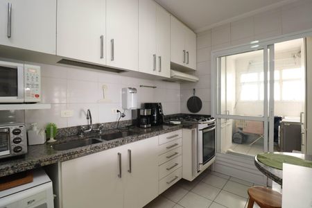 Apartamento para alugar com 101m², 2 quartos e 3 vagasCozinha