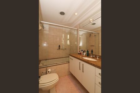 Apartamento para alugar com 101m², 2 quartos e 3 vagasBanheiro da Suíte