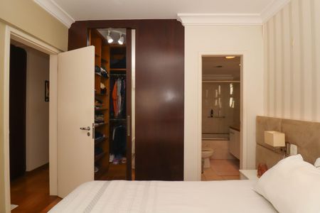 Apartamento para alugar com 101m², 2 quartos e 3 vagasSuíte