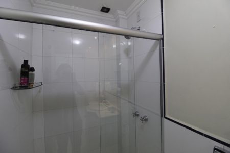 Casa para alugar com 990m², 6 quartos e 8 vagasBanheiro da Suíte 4