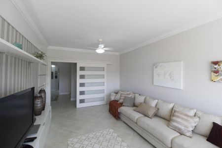 Casa para alugar com 990m², 6 quartos e 8 vagasSala 2