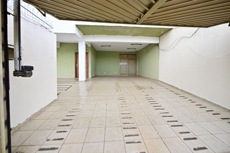 Casa para alugar com 515m², 4 quartos e 7 vagasÁrea comum