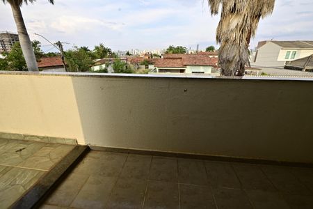 Casa para alugar com 515m², 4 quartos e 7 vagasSacada Suíte 3