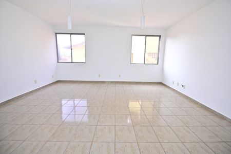 Casa para alugar com 515m², 4 quartos e 7 vagasSuíte 1