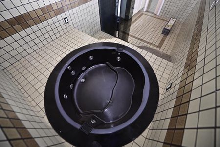 Casa para alugar com 515m², 4 quartos e 7 vagasBanheiro da Suíte 4