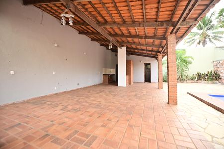 Casa para alugar com 515m², 4 quartos e 7 vagasÁrea comum