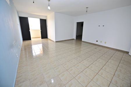 Casa para alugar com 515m², 4 quartos e 7 vagasSuíte 3