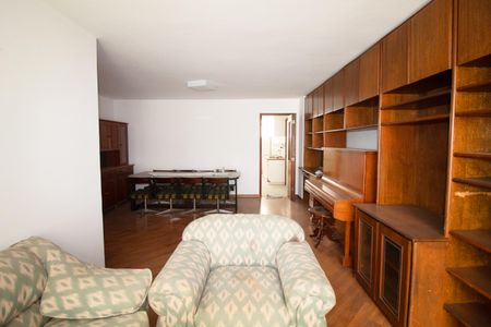 Apartamento para alugar com 105m², 3 quartos e 1 vagaSala
