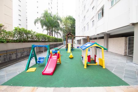 Apartamento para alugar com 105m², 3 quartos e 1 vagaÁrea comum