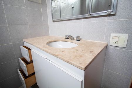 Apartamento para alugar com 105m², 3 quartos e 1 vagaBanheiro