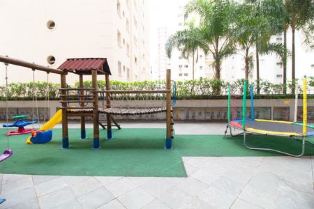 Apartamento para alugar com 105m², 3 quartos e 1 vagaÁrea comum