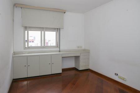 Apartamento à venda com 80m², 2 quartos e 1 vagaQuarto 2