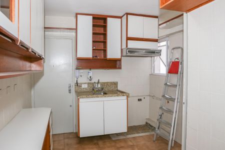 Apartamento à venda com 80m², 2 quartos e 1 vagaCozinha