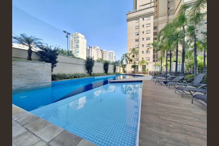 Apartamento para alugar com 223m², 3 quartos e 4 vagasÁrea comum - Piscina