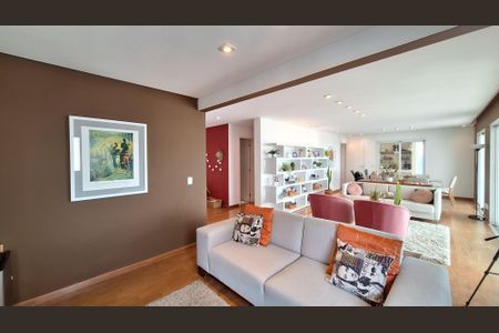 Apartamento para alugar com 223m², 3 quartos e 4 vagasSala