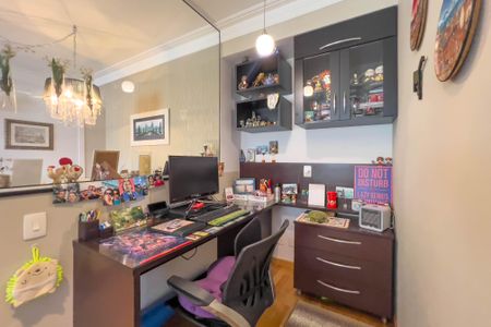 Apartamento à venda com 108m², 3 quartos e 2 vagasEscritório