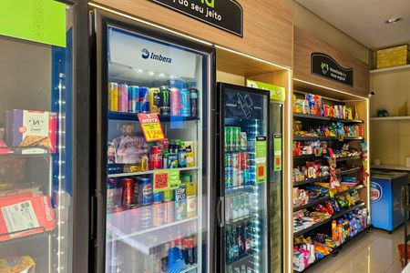 Apartamento à venda com 108m², 3 quartos e 2 vagasMini mercado