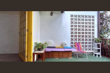 Casa de condomínio para alugar com 110m², 2 quartos e 1 vagaÁrea Externa