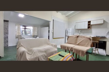 Casa de condomínio para alugar com 110m², 2 quartos e 1 vagaSala