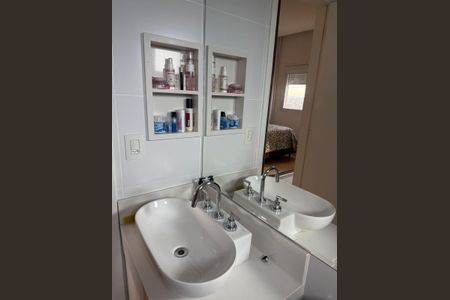 Apartamento à venda com 95m², 3 quartos e 2 vagasBanheiro