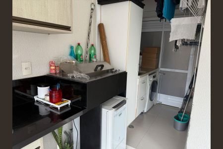 Apartamento à venda com 95m², 3 quartos e 2 vagasLavanderia