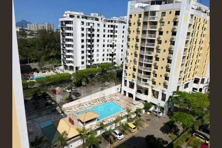 Apartamento à venda com 65m², 2 quartos e 1 vaga