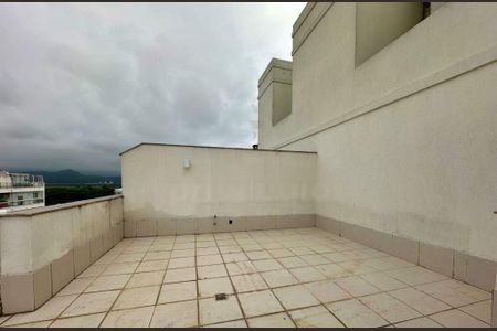 Apartamento à venda com 138m², 2 quartos e 2 vagas