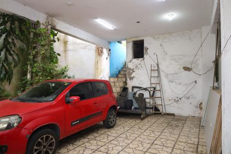 Casa à venda com 170m², 4 quartos e 4 vagasGaragem