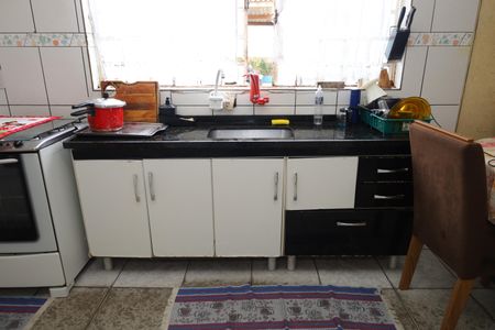 Casa à venda com 170m², 4 quartos e 4 vagasCozinha