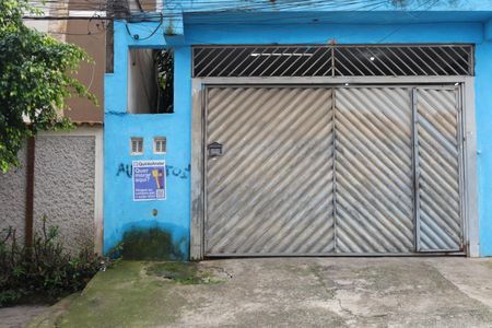 Casa à venda com 170m², 4 quartos e 4 vagasPlaca grande instalada na fachada do imóvel - Sem código da placa ( somente For Hibrido SP)