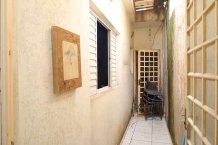 Casa à venda com 170m², 4 quartos e 4 vagasCorredor 2