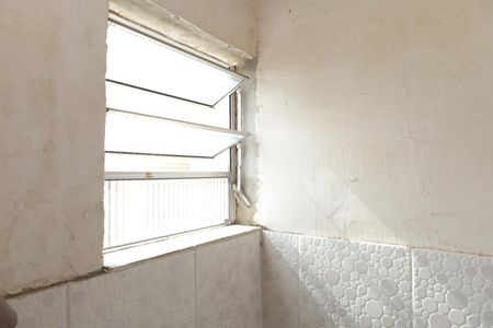 Casa à venda com 170m², 4 quartos e 4 vagasBanheiro 3 - Área externa