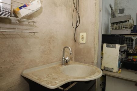 Casa à venda com 170m², 4 quartos e 4 vagasBanheiro 5 - Garagem