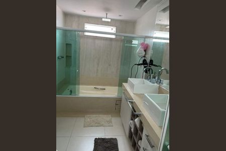 Casa à venda com 4 quartos, 458m² em Vargem Pequena, Rio de Janeiro