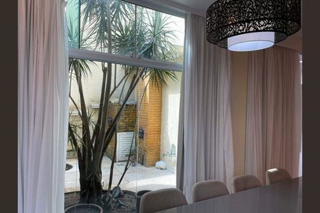 Casa à venda com 4 quartos, 458m² em Vargem Pequena, Rio de Janeiro