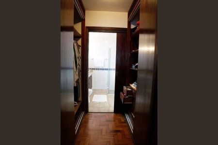 Casa à venda com 400m², 5 quartos e 2 vagas