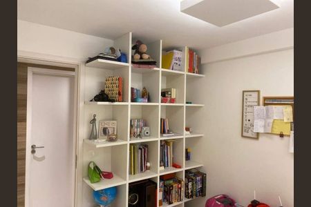 Apartamento à venda com 130m², 4 quartos e 2 vagas