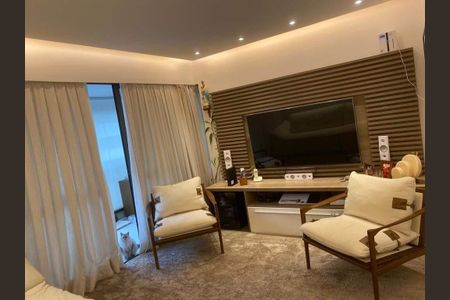 Apartamento à venda com 130m², 4 quartos e 2 vagas