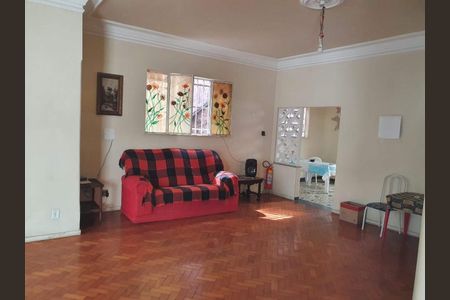 Casa à venda com 5 quartos, 430m² em Icaraí, Niterói